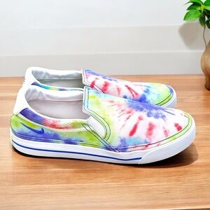 Nike Men’s Court Legacy Slip On Blue and Green Sneakers Size 11.5